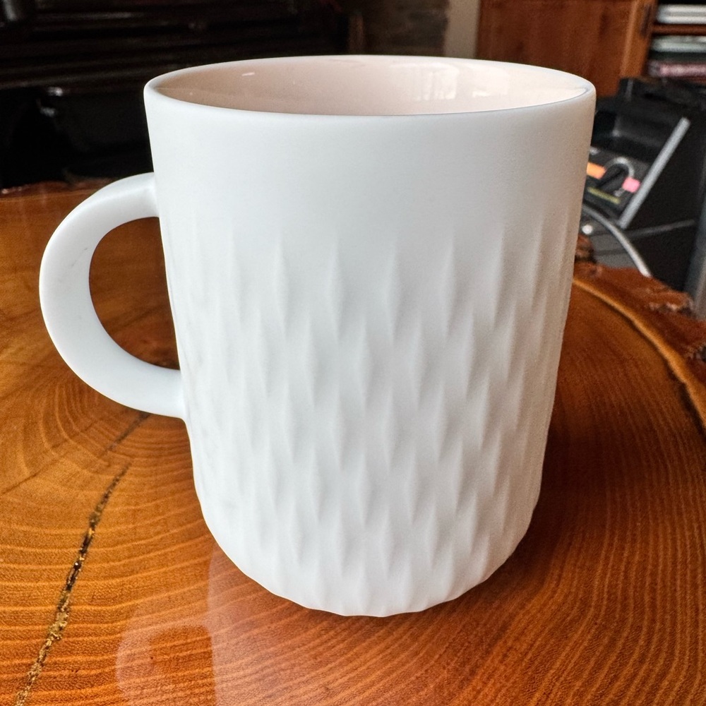 Nespresso x Fusalp White Textured Mug